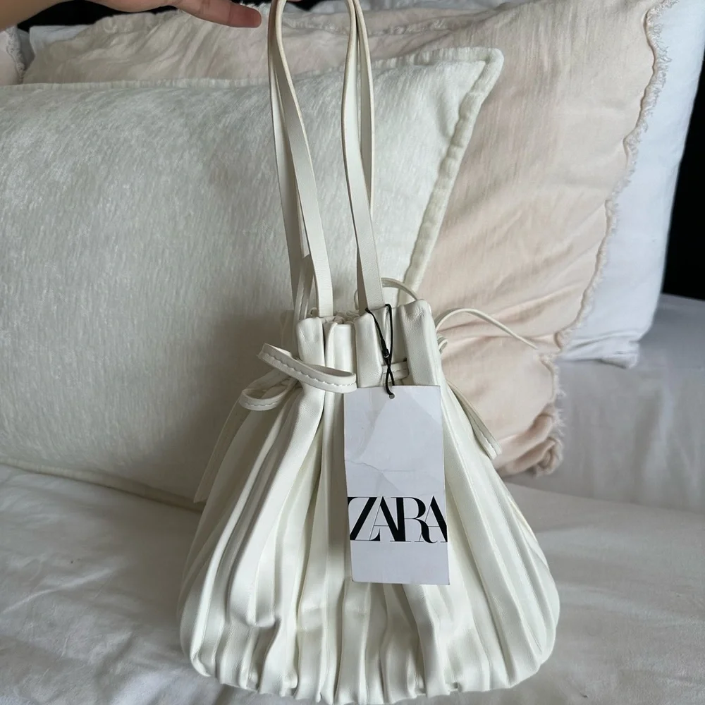 Zara Bag - Picture 1 of 4